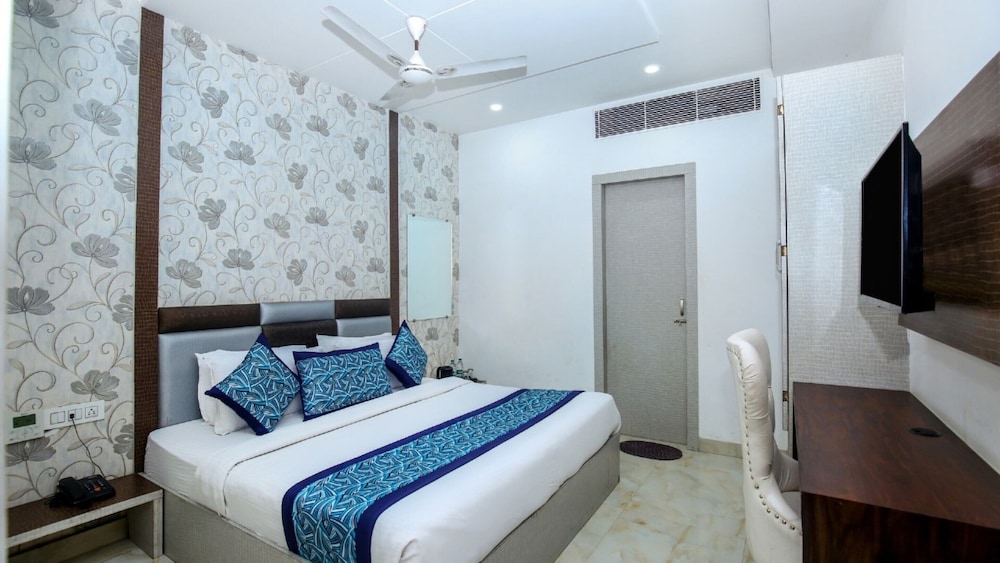 Deluxe Double Room, Multiple Bedrooms, City View