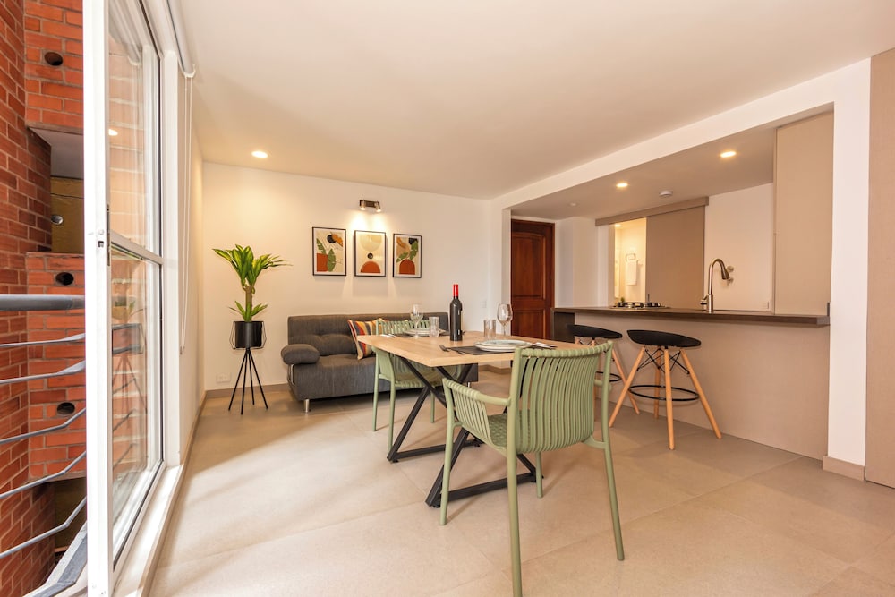 Superior Studio, Balcony