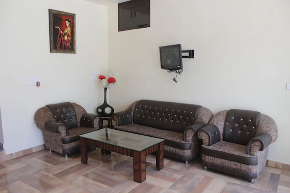 Deluxe Double Room, City View photo 3