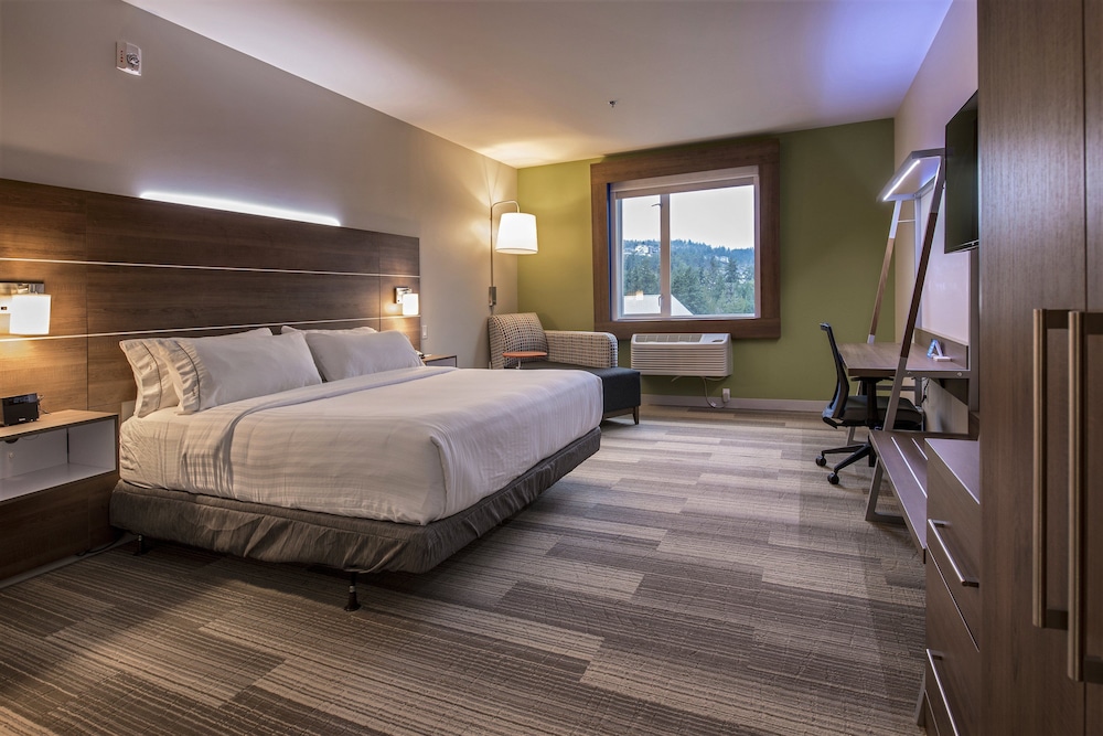 Standard Room, 1 King Bed, Mobility Accessible (Communications) photo 1