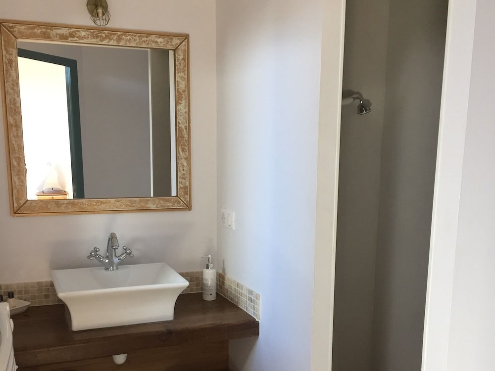 Double Room, Ensuite (CHAMBRE 1) photo 2