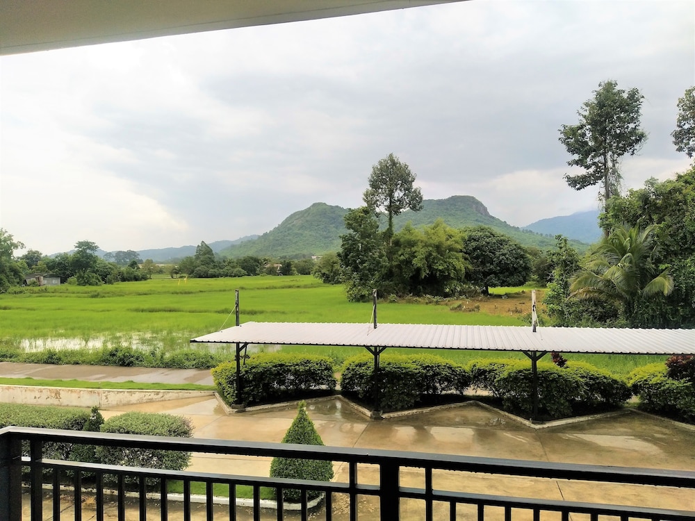 Standard Double Room with Mountain View photo 3