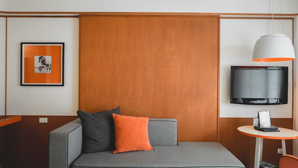 Deluxe Room, Pool Access - Photo 7