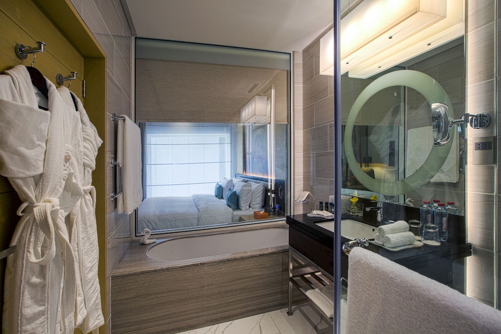 Grayton Signature Room photo 2