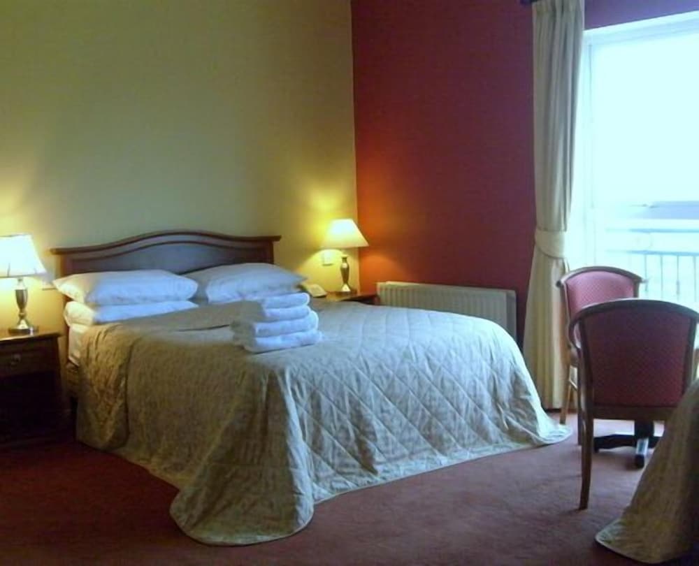Triple Room, 1 Bedroom photo 2