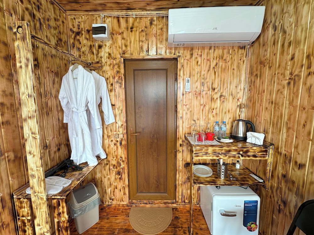 Classic Cabin, Balcony photo 3