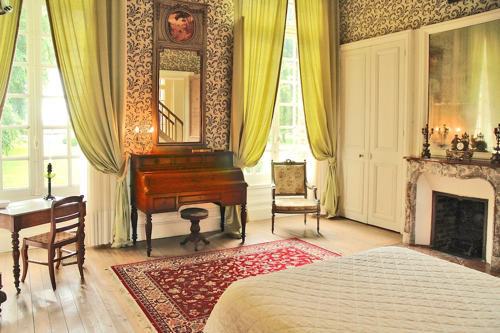 Traditional Double Room, 1 Bedroom, Private Bathroom, Park View photo 2