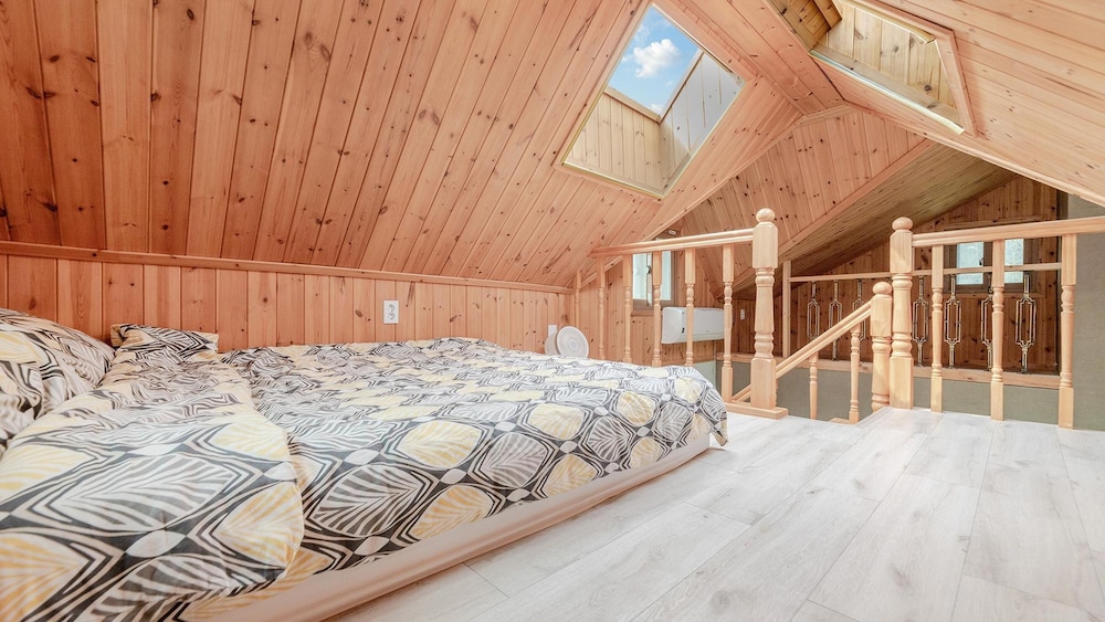 Basic Room, 1 Bedroom (A201) - Photo 6
