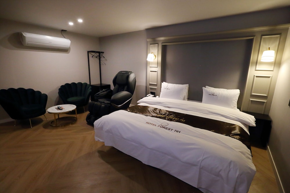 Premium + Massage Chair