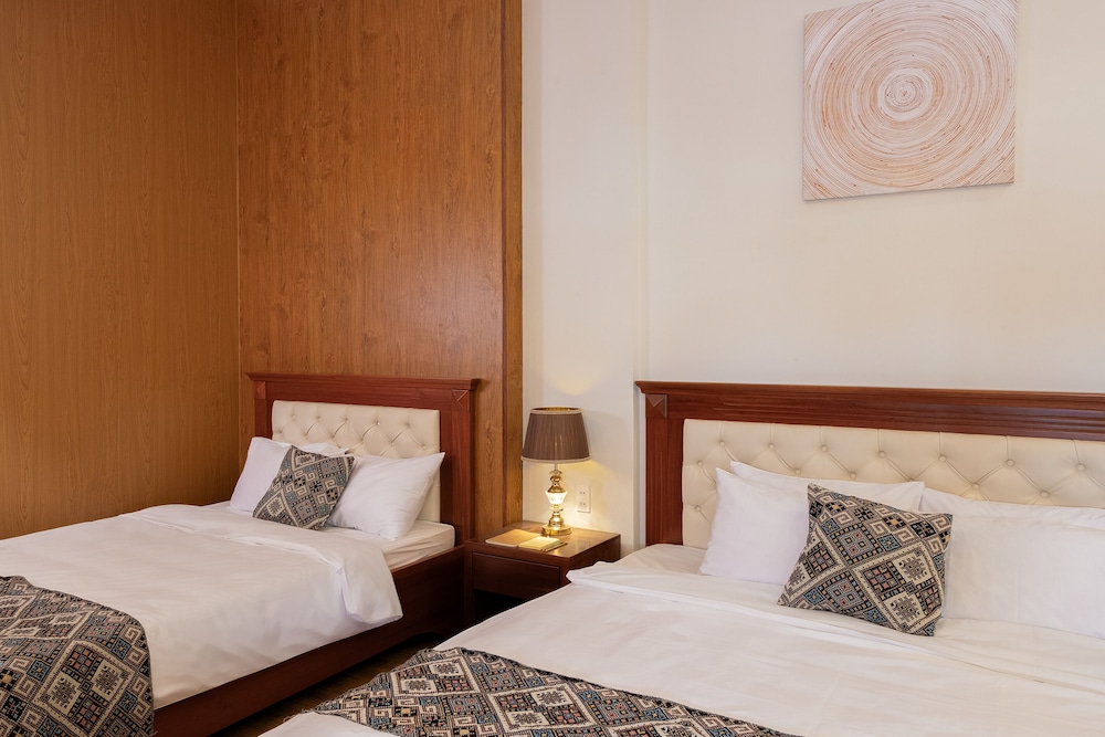 Deluxe Triple Room photo 2