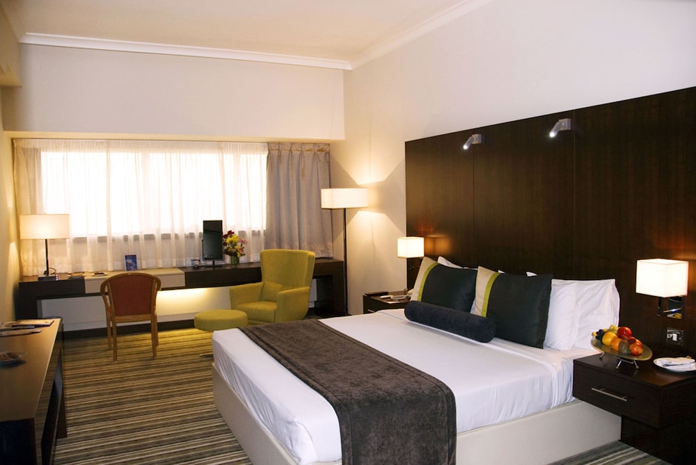 DELUXE ROOM KING photo 3