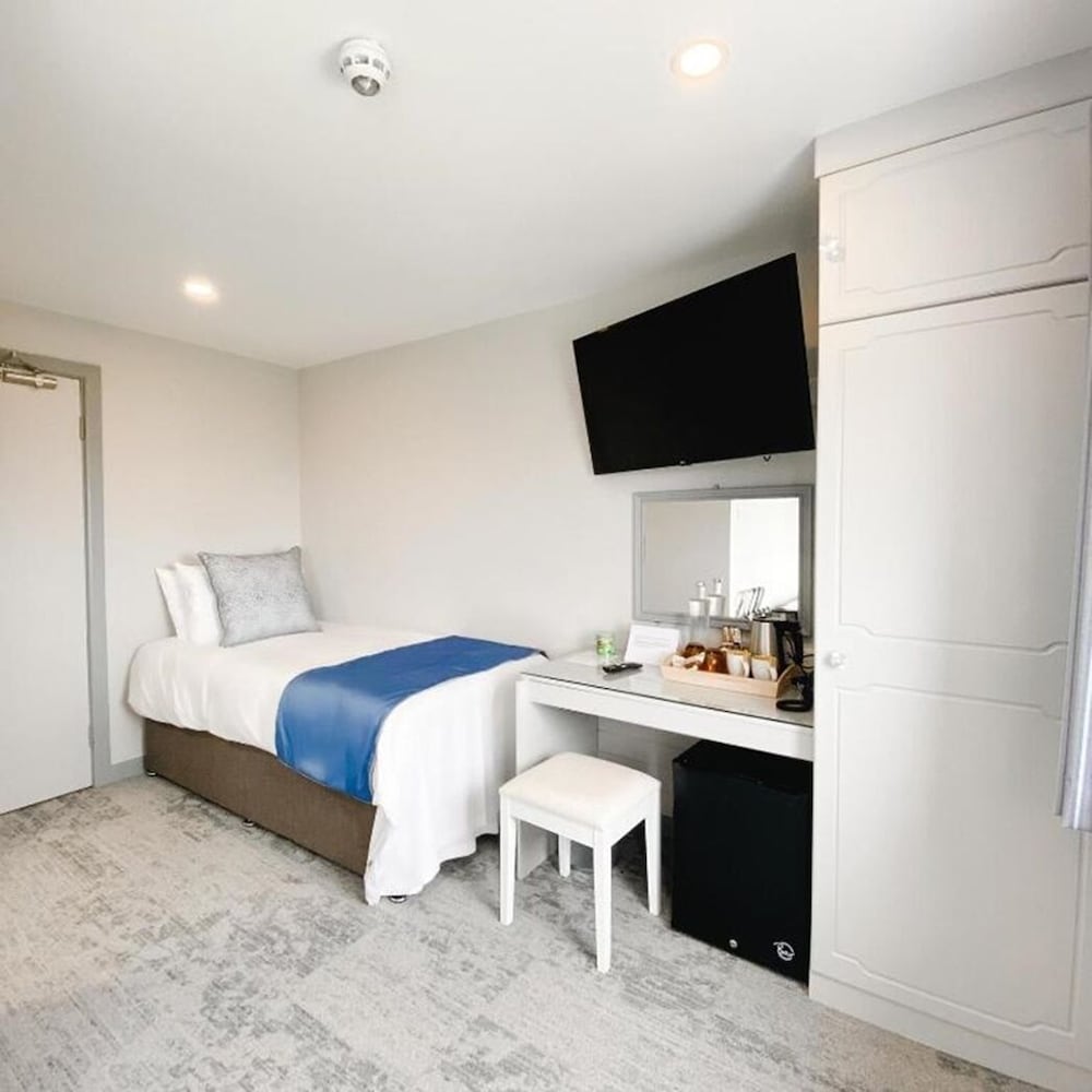 Panoramic Twin Room