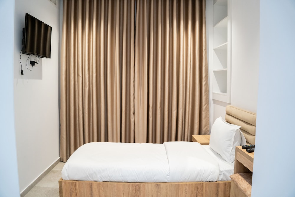 Economy Room photo 3