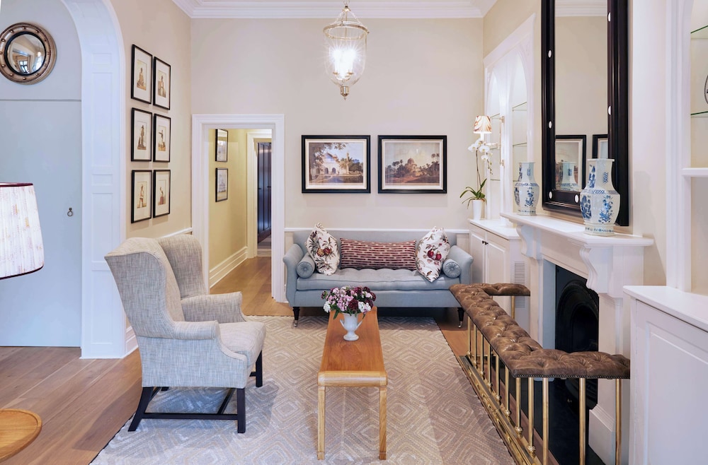 Suite (Garden Cottage) thumbnail 5