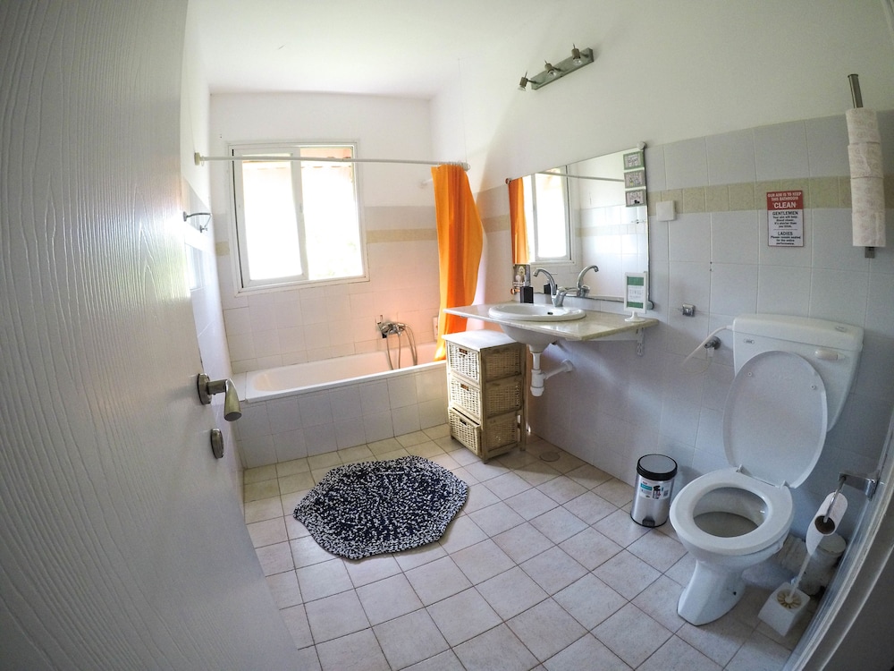 Basic Shared Dormitory, Mixed Dorm photo 2