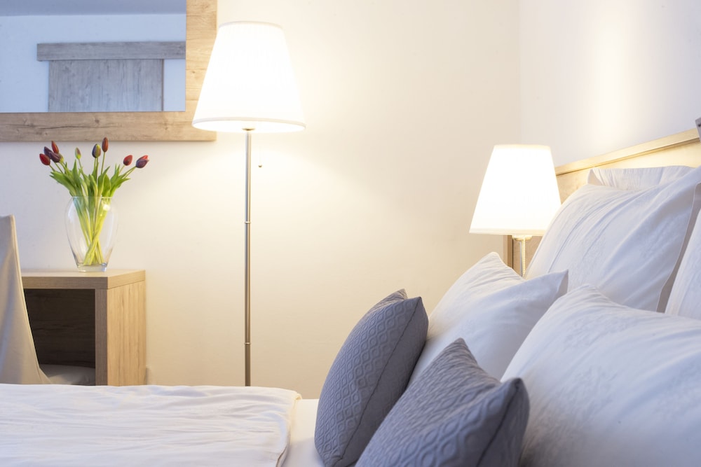 Double Room, Balcony - Photo 3