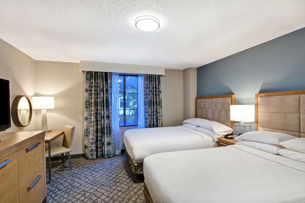 Executive, Two Double Beds, Corner