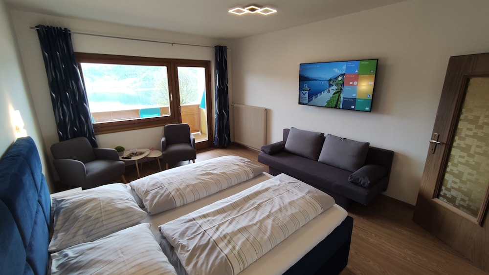 Standard Quadruple Room, 2 Bedrooms, Non Smoking, Lake View photo 1