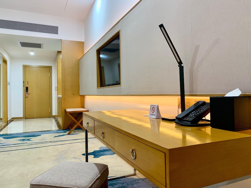 Deluxe Twin Room - Photo 2