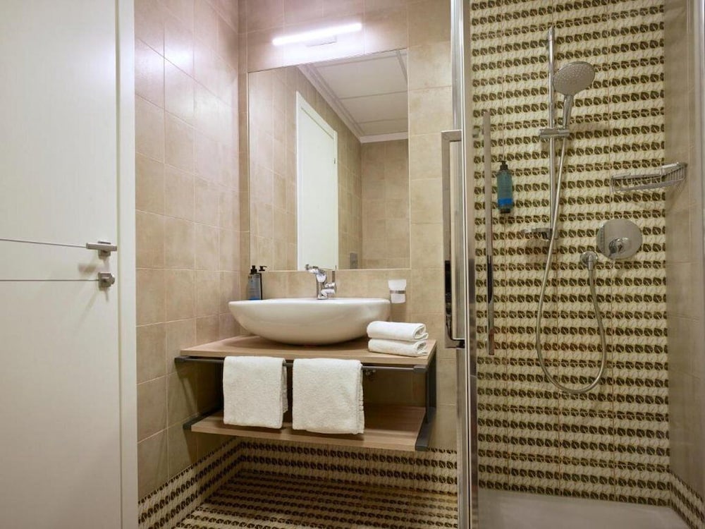 Superior Room, Balcony - Photo 4