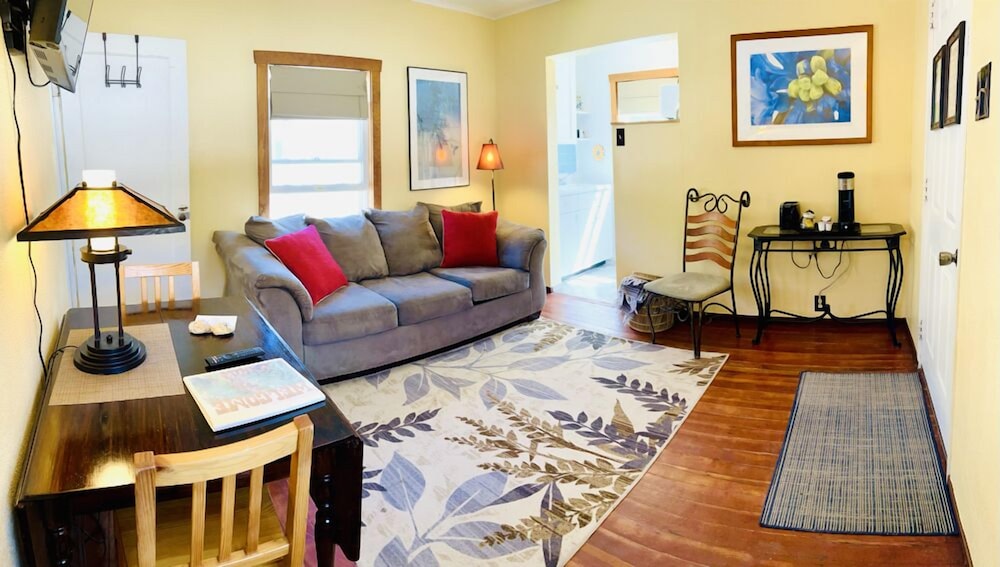 1-Copper King Suite