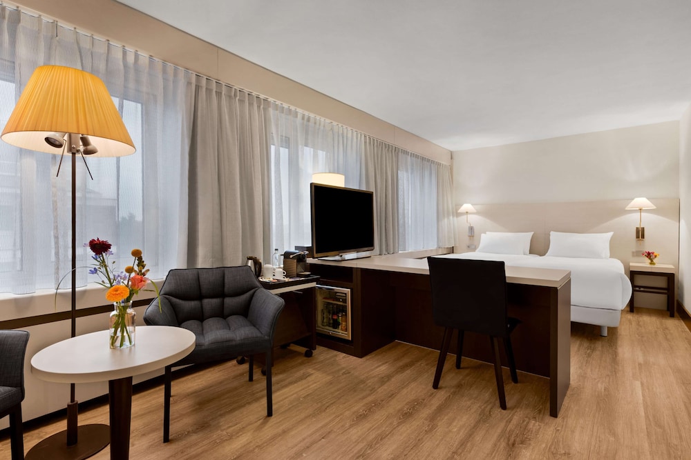 Deluxe Room (Extra Bed 3 Adults) photo 1