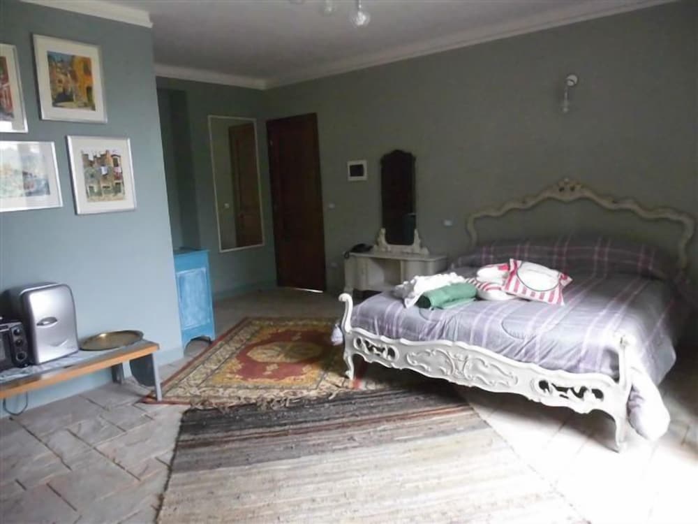 Classic Double or Twin Room photo 3