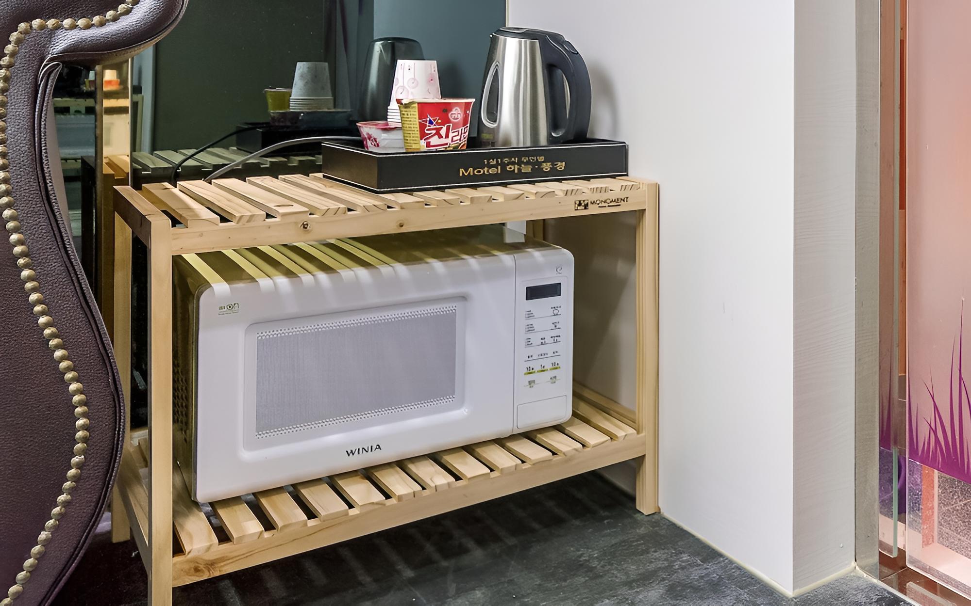Room (Standard Room) - Photo 11