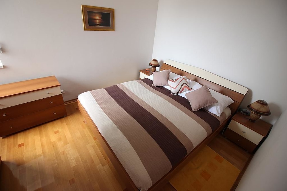 Apartment, Sea View N