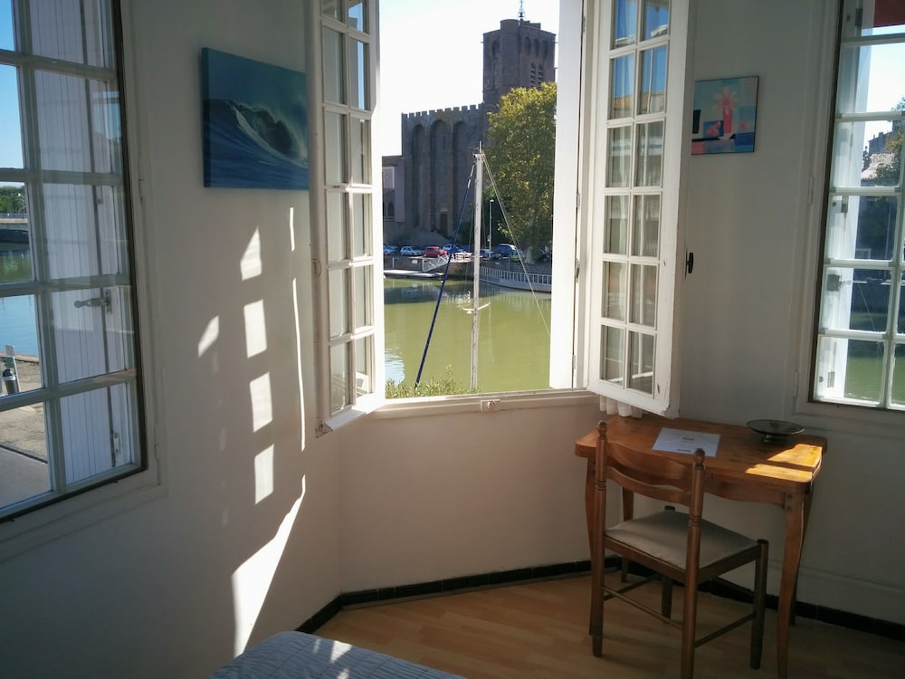 Double Room, River View - Photo 12