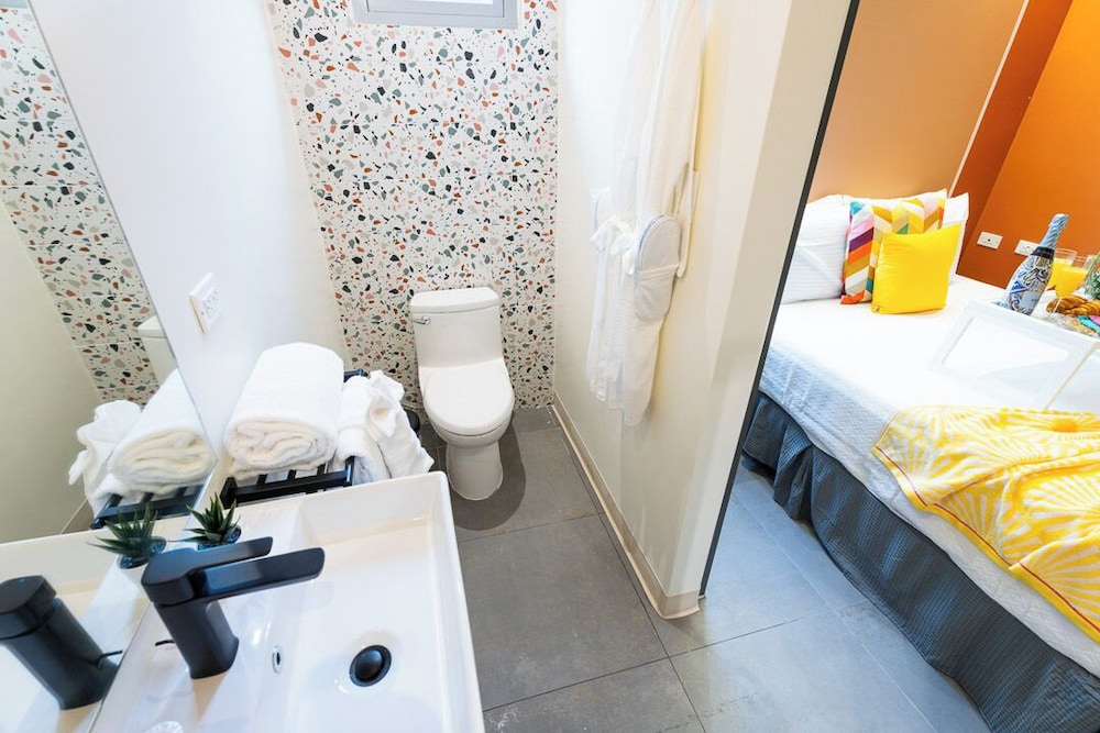 Standard Room - Photo 4