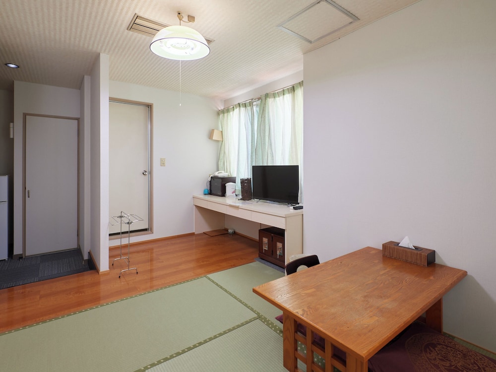 Traditional Quadruple Room, Non Smoking photo 1
