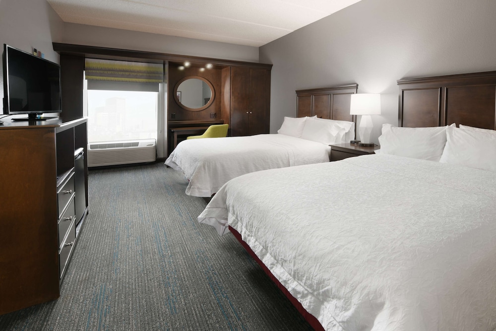 2 Doubles Bedroom Suite w/ Kitchen - Photo 1