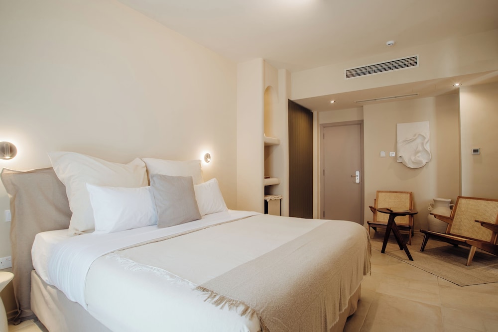 Executive Suite photo 3