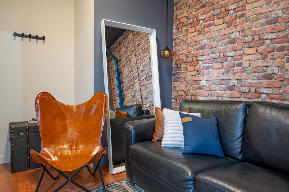 Apartment photo 2