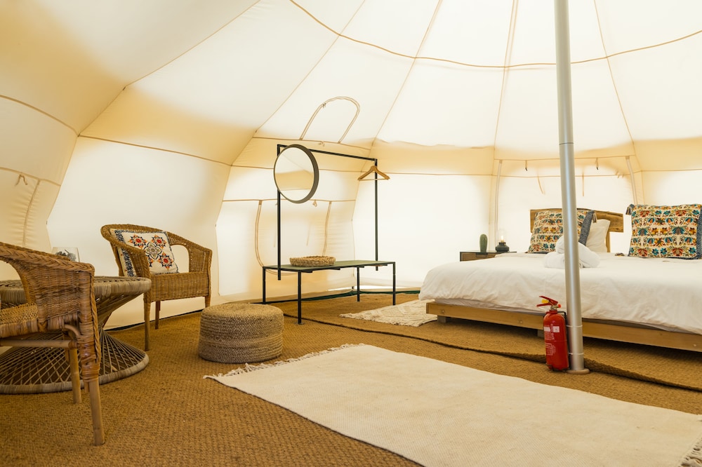 Glamping Deluxe