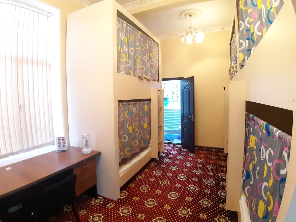 Shared Dormitory, Mixed Dorm, Private Bathroom (8 Guests) photo 3
