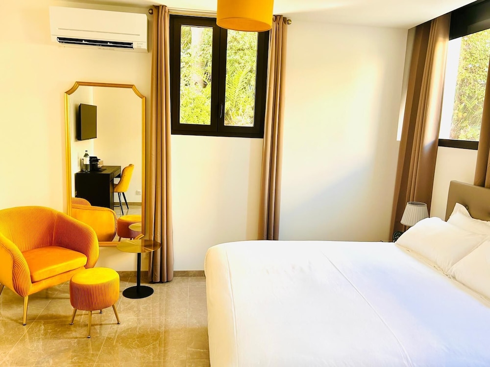 Classic Double Room