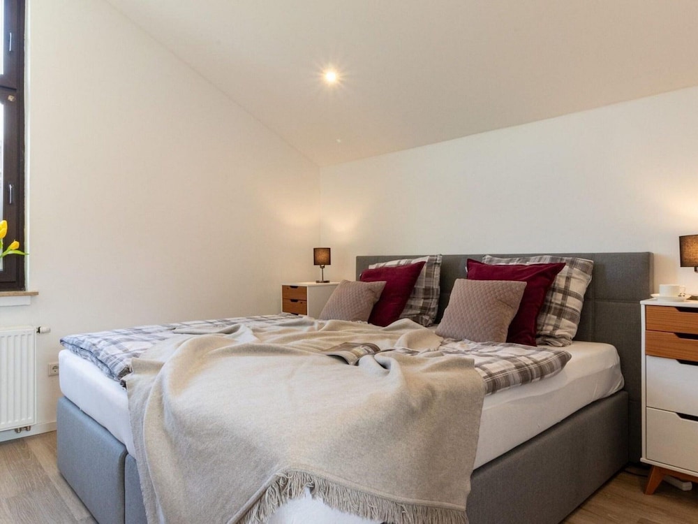 House photo 2