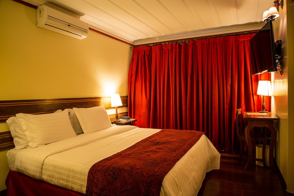 Quarto Deluxe Standard