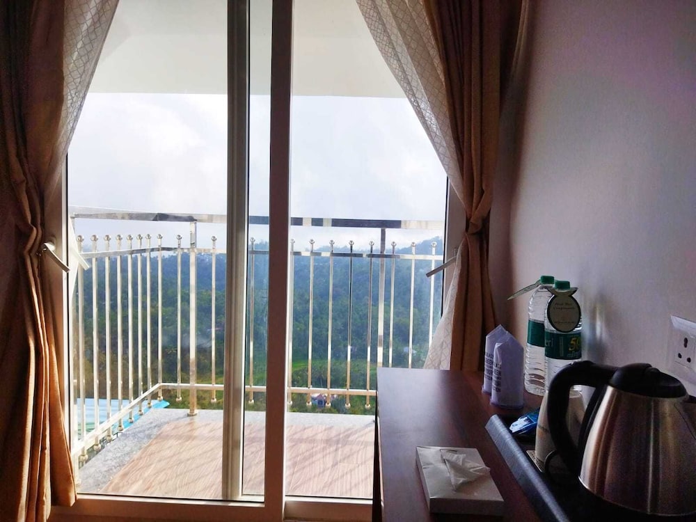 Executive Room - Photo 3