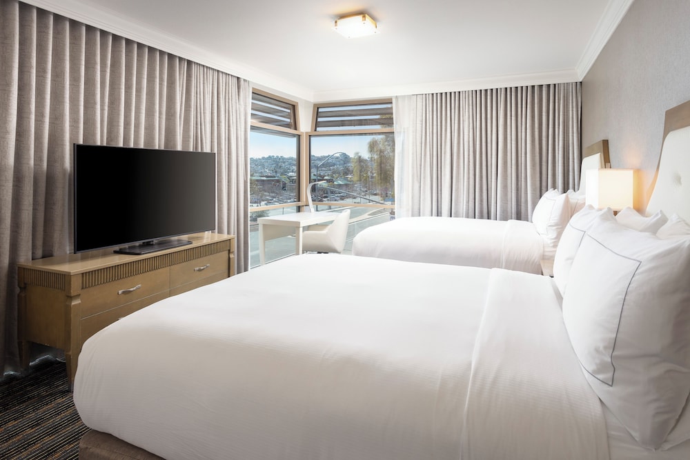 Suite, 2 Queen Beds