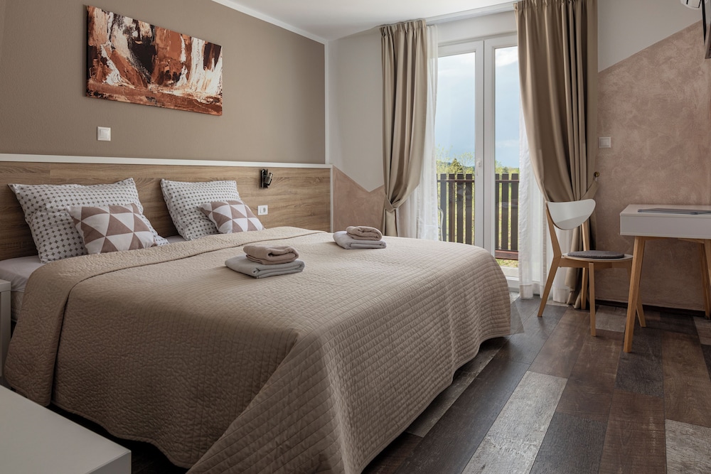 Superior Double Room (Villa Dora) photo 2