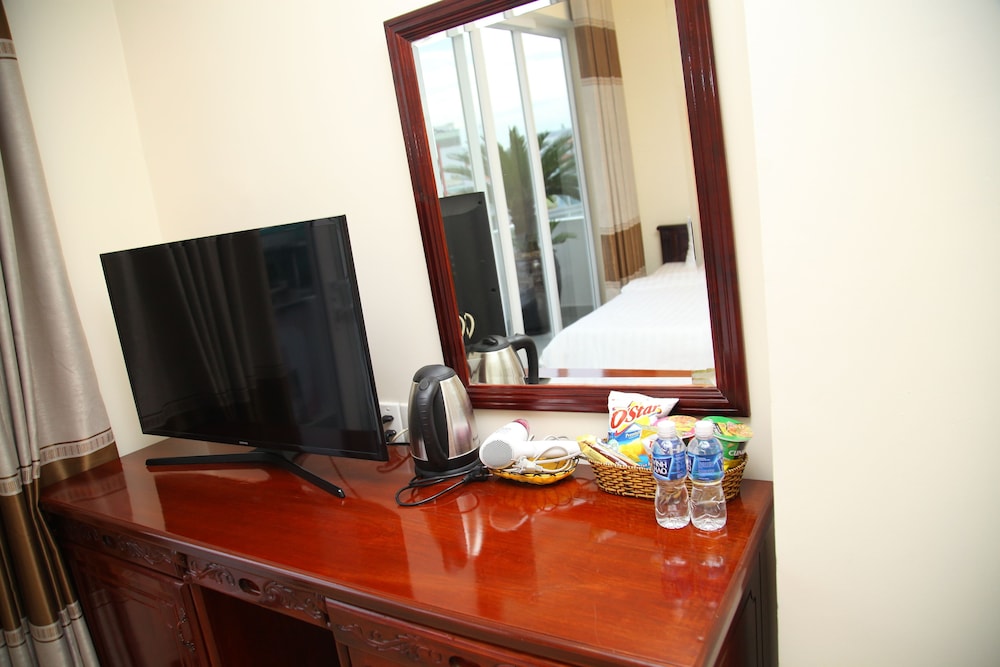 VIP Triple Room with Balcony photo 3