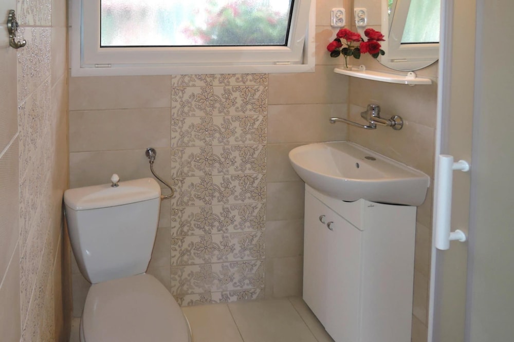 Classic Bungalow, 2 Bedrooms photo 3