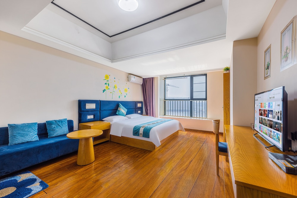 Elite Single Room, 1 Queen Bed