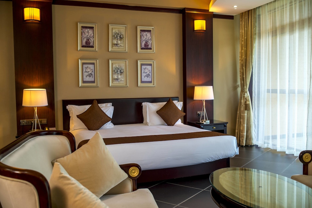 Room, 1 Queen Bed photo 2