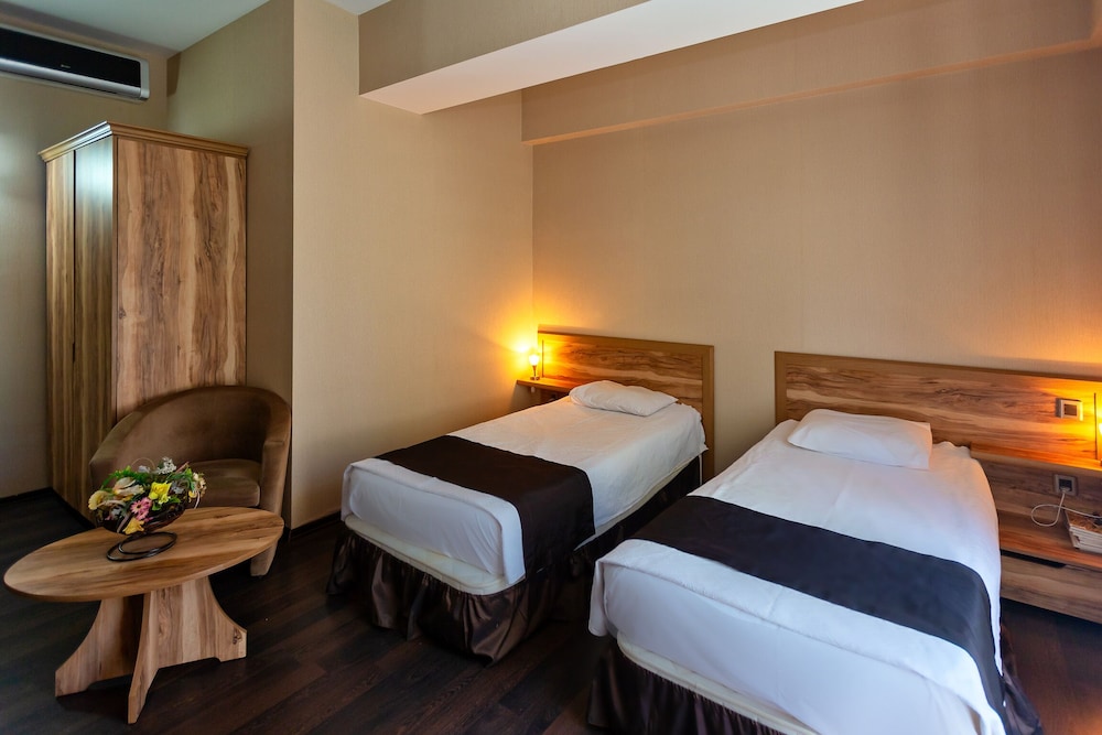 Standard Twin Room photo 1