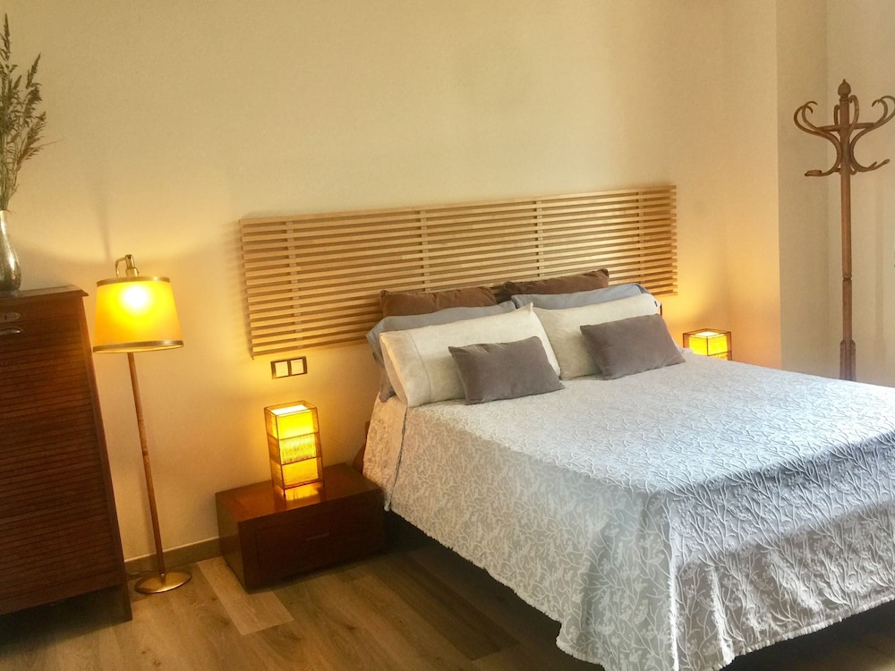 Double or Twin Room, Garden View - Photo 4