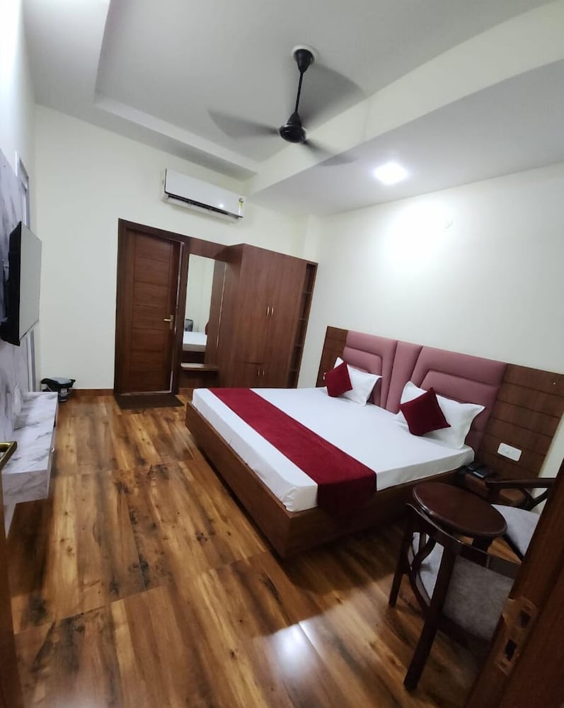 Executive Room photo 1